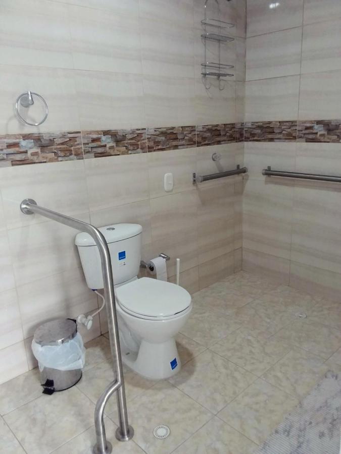 C&H Casa Campestre El Oasis Ricaurte Girardot Bed and Breakfast Esterno foto